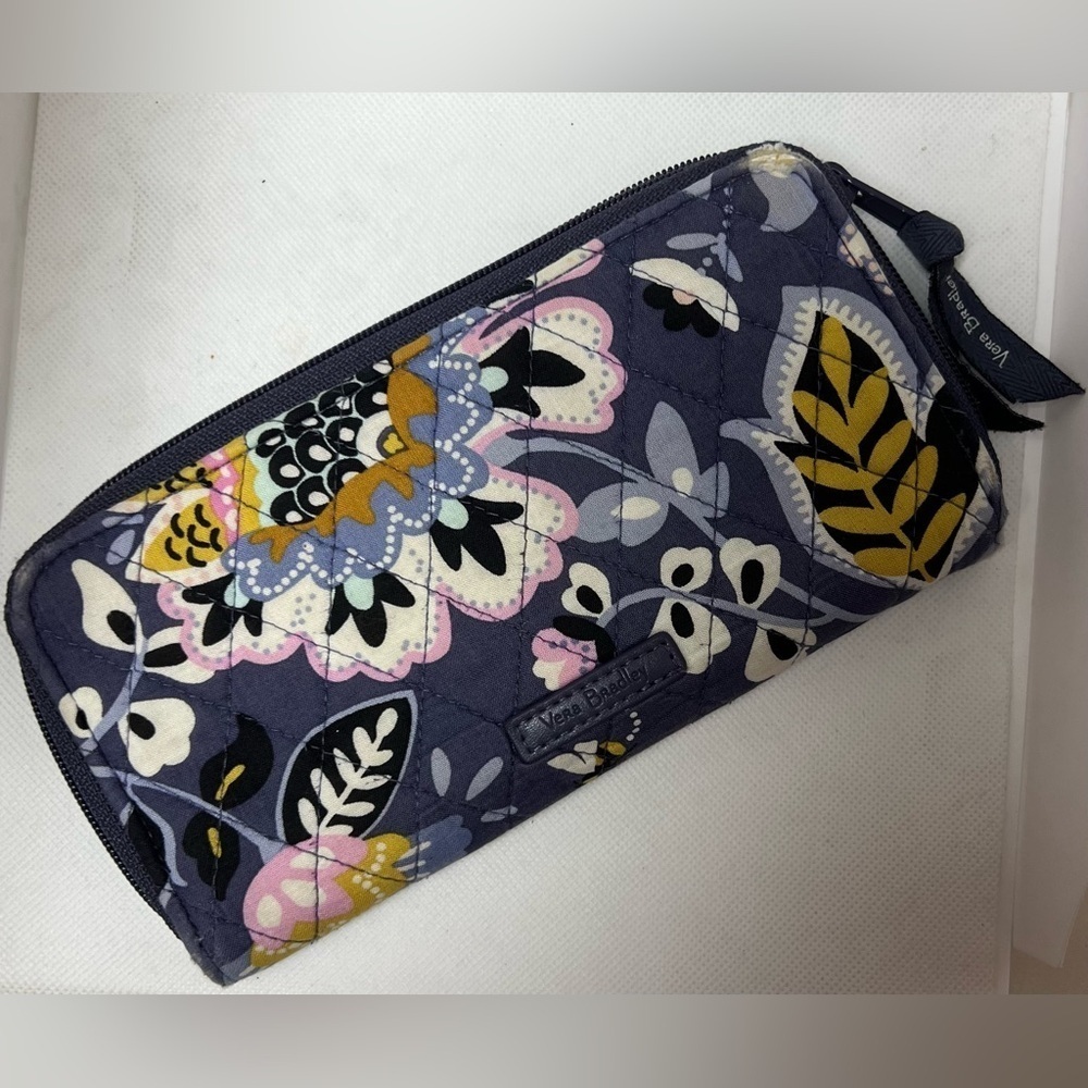 Vera Bradley | ladies Charmont Meadow wallet